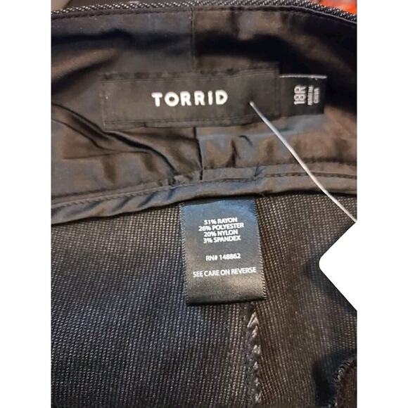 NWT Torrid Women's Career Pants Stretch High Rise Relax Trousers Gray Size 18R - Picture 7 of 8